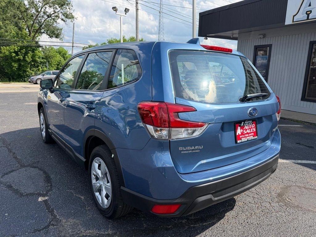 Subaru Forester Base 2023