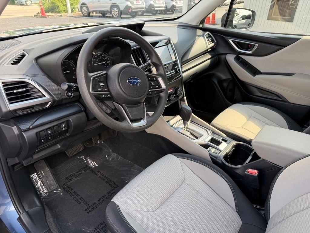 Subaru Forester Base 2023