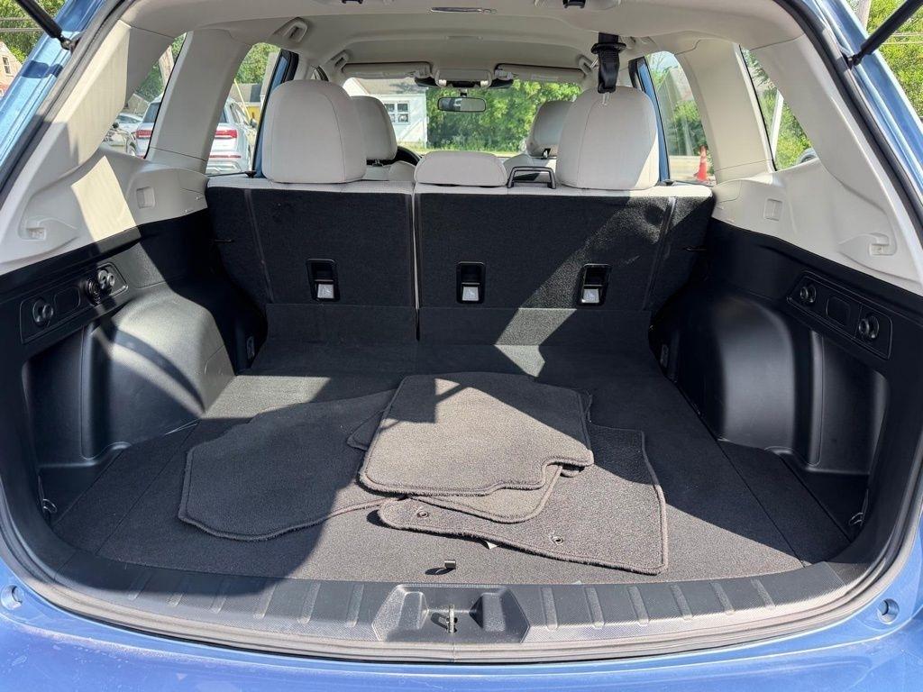 Subaru Forester Base 2023