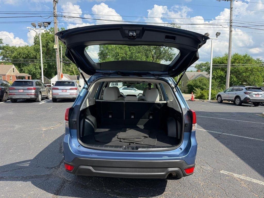 Subaru Forester Base 2023