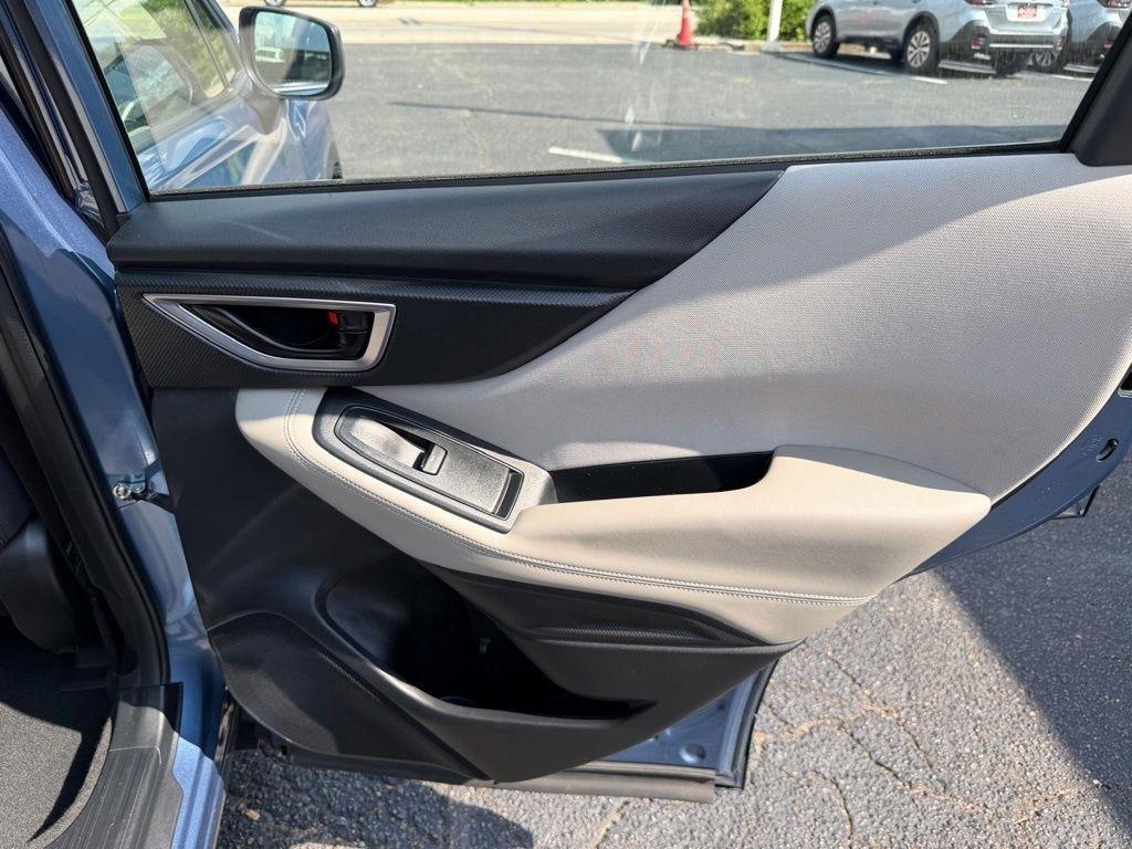 Subaru Forester Base 2023