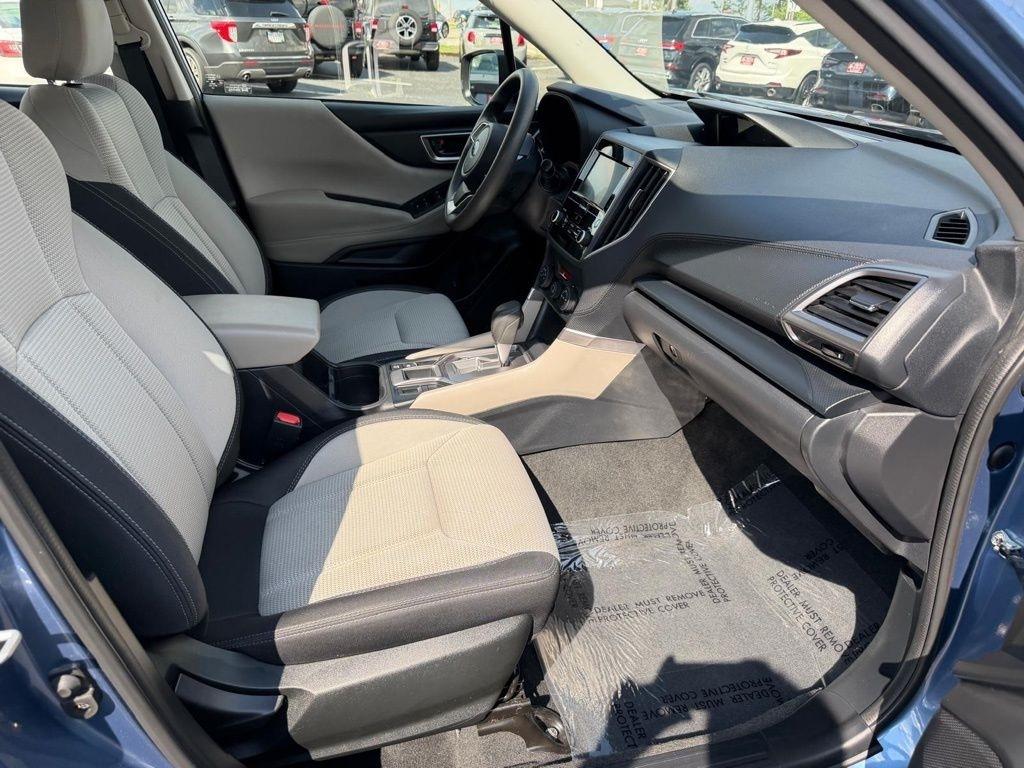 Subaru Forester Base 2023