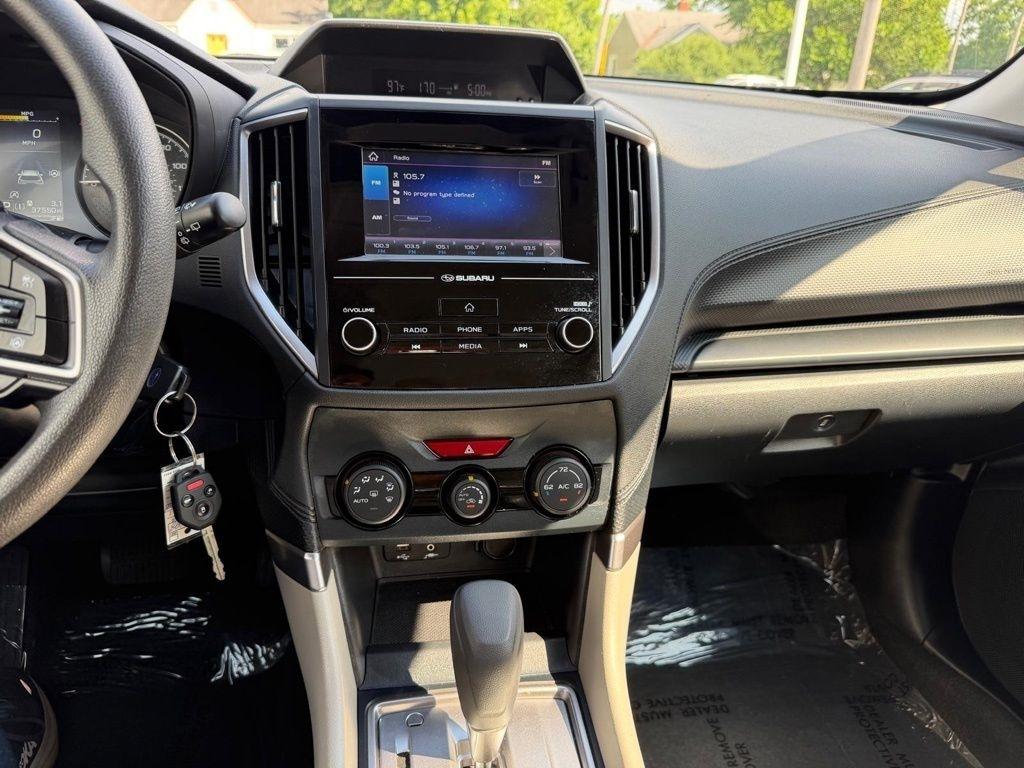 Subaru Forester Base 2023