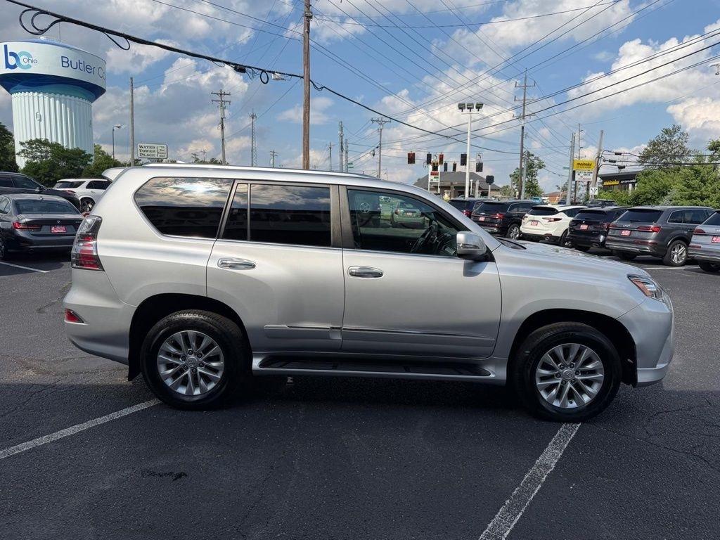 Lexus GX 460 Base 2018