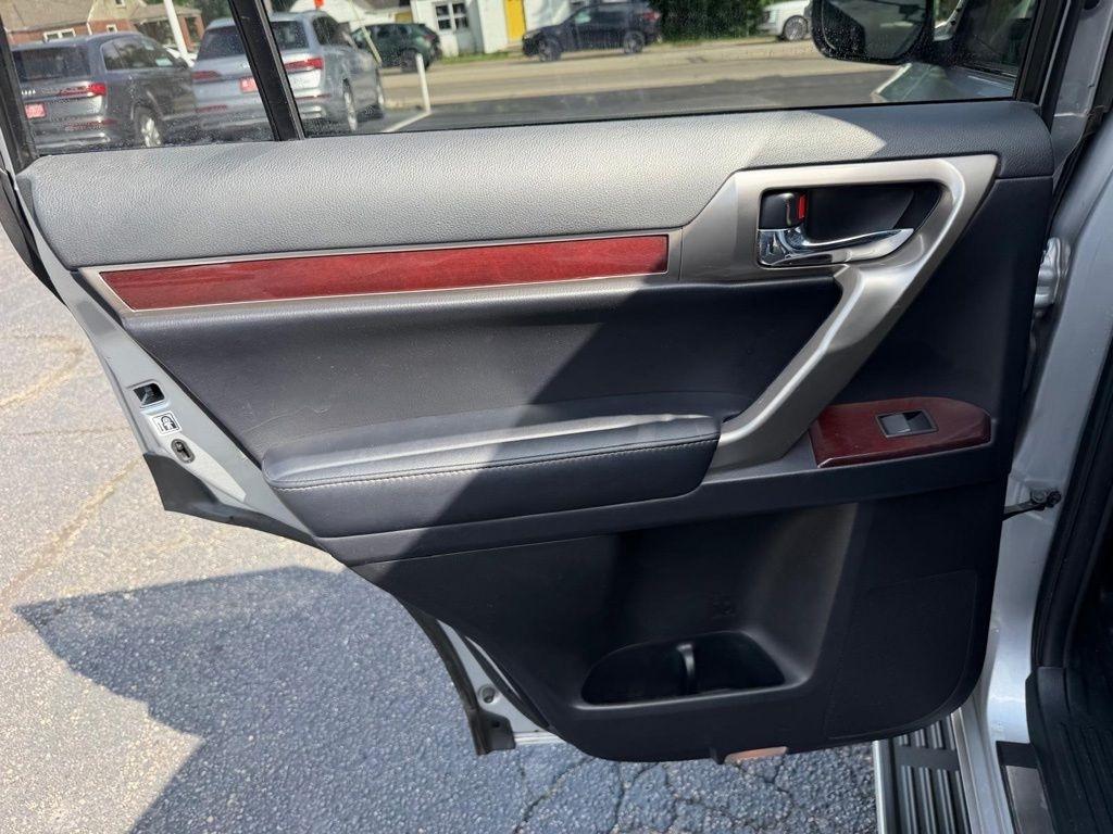 Lexus GX 460 Base 2018