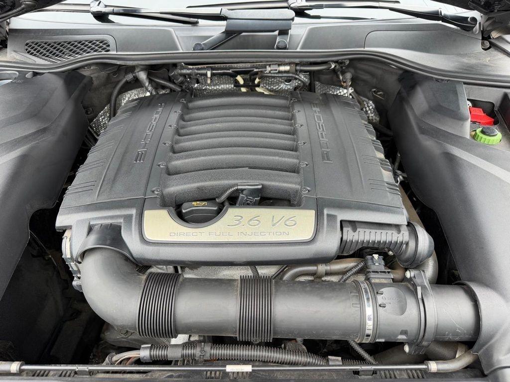 Porsche Cayenne Base 2016