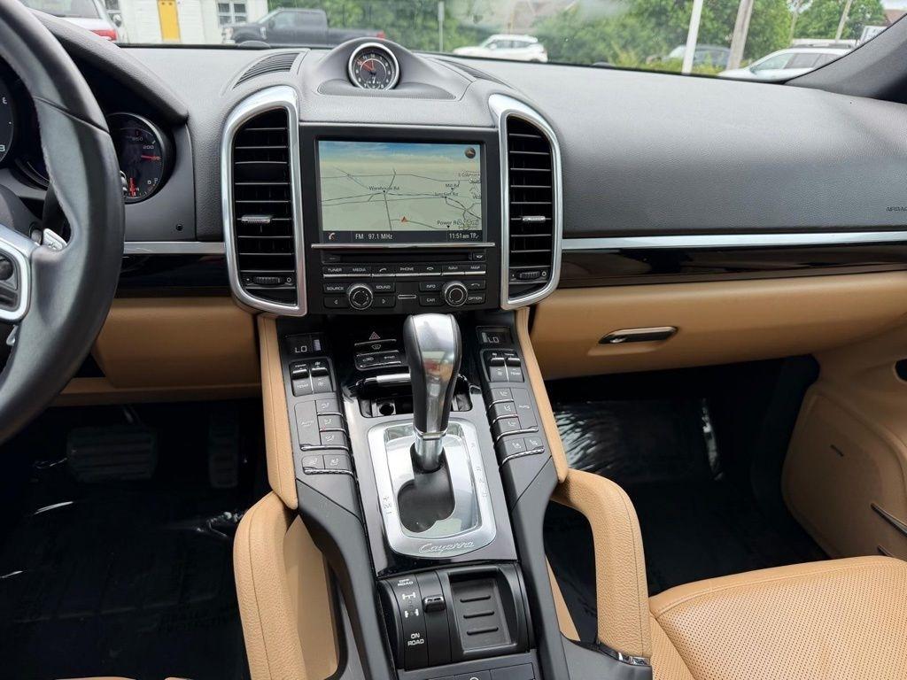 Porsche Cayenne Base 2016