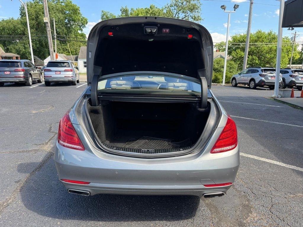 Mercedes-Benz S-Class S550 4MATIC 2014