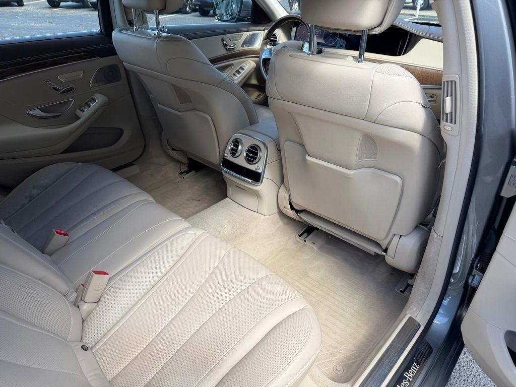 Mercedes-Benz S-Class S550 4MATIC 2014