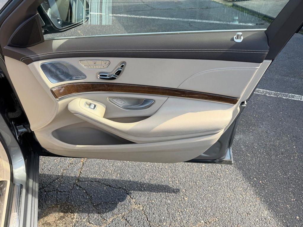 Mercedes-Benz S-Class S550 4MATIC 2014