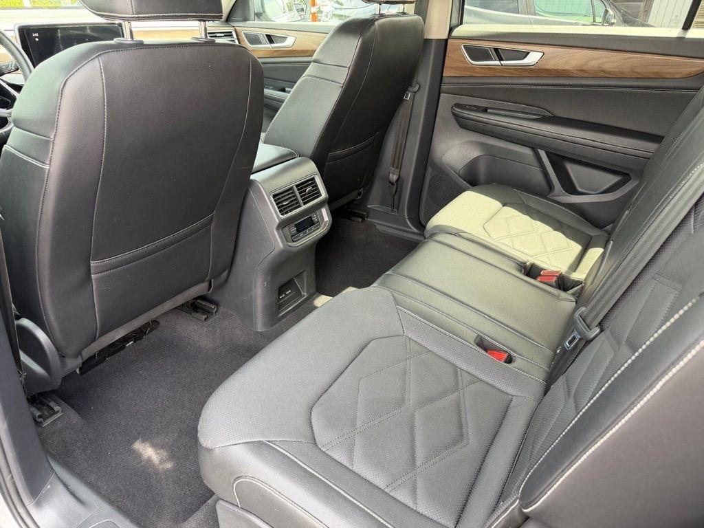 Volkswagen Atlas SE AWD 2024