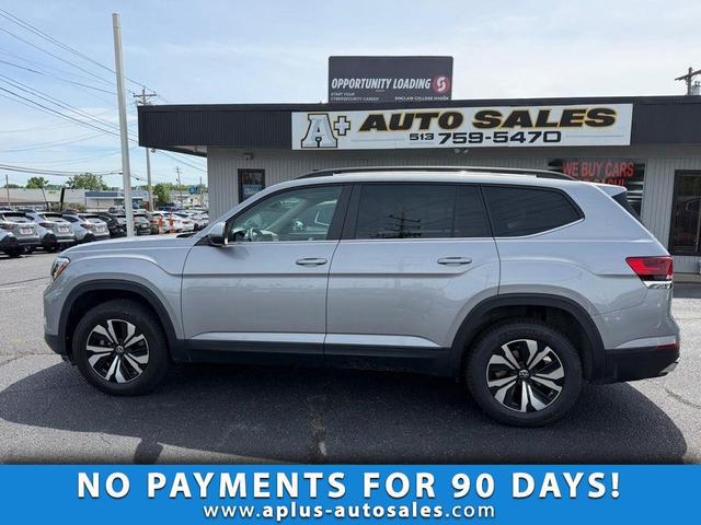 Silver 2024 Volkswagen Atlas SE 4Motion SUV / Crossover All-Wheel Drive 8-Speed Automatic