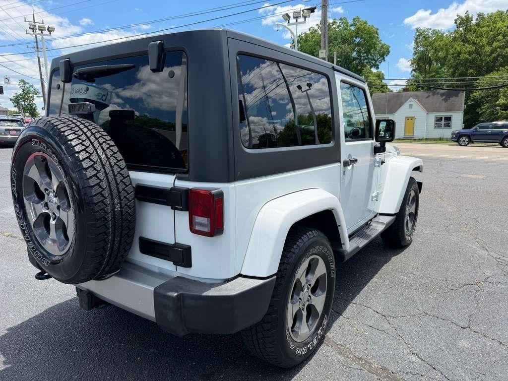 Jeep Wrangler Sahara 4WD 2017