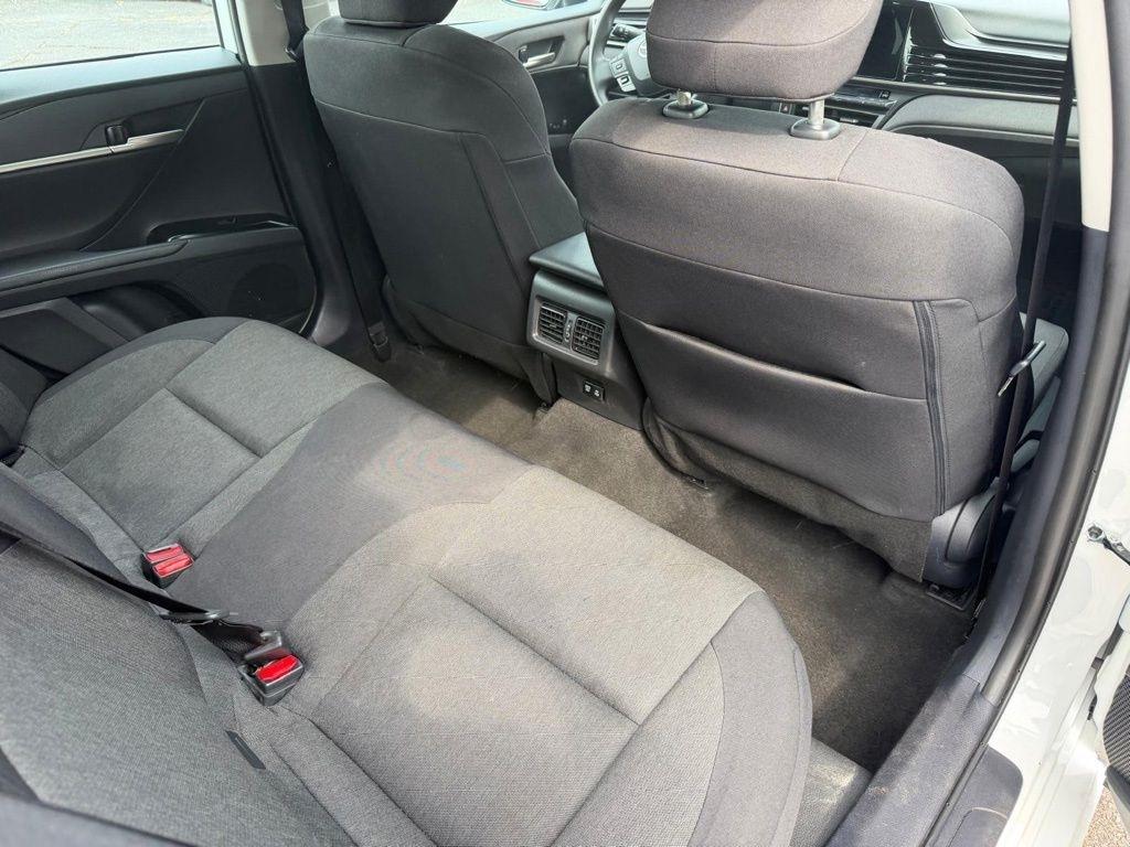 Toyota Camry Hybrid LE 2025
