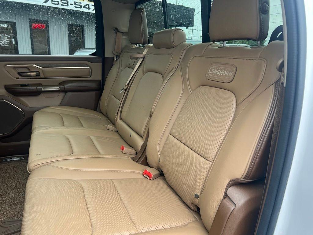RAM 1500 Big Horn Crew Cab LWB 4WD 2019