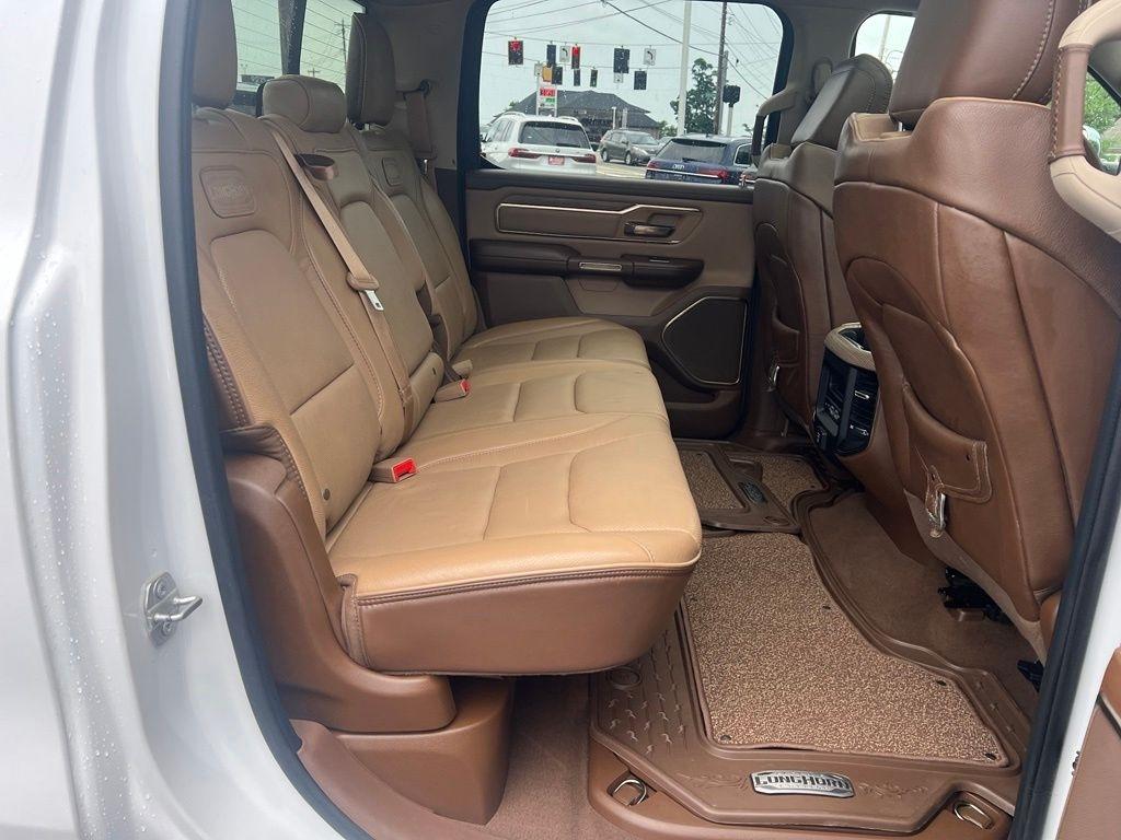 RAM 1500 Big Horn Crew Cab LWB 4WD 2019