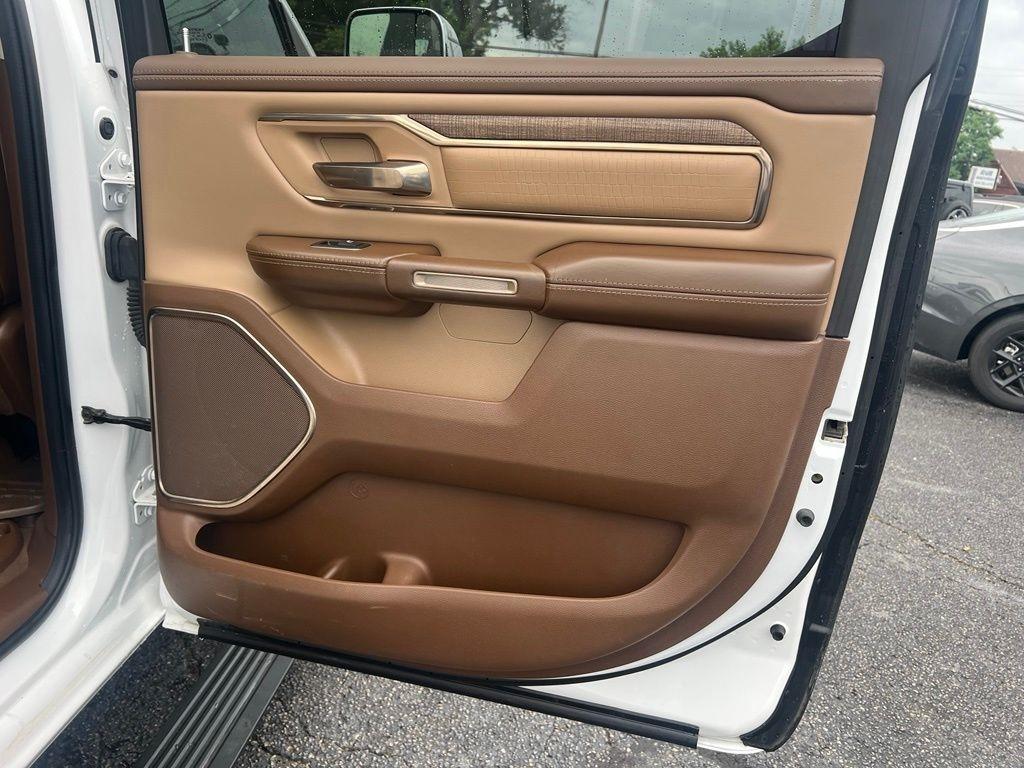 RAM 1500 Big Horn Crew Cab LWB 4WD 2019