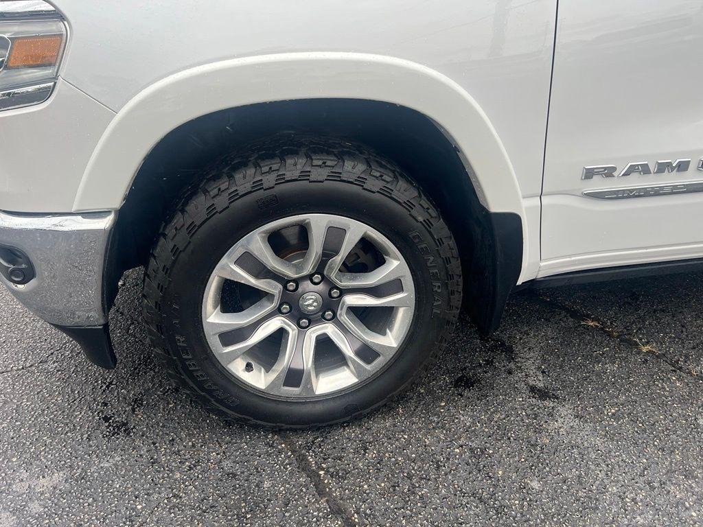 RAM 1500 Big Horn Crew Cab LWB 4WD 2019