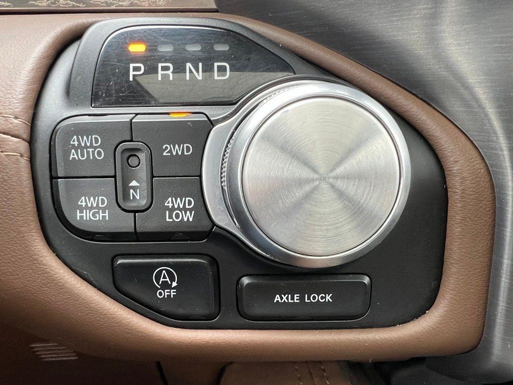 RAM 1500 Big Horn Crew Cab LWB 4WD 2019