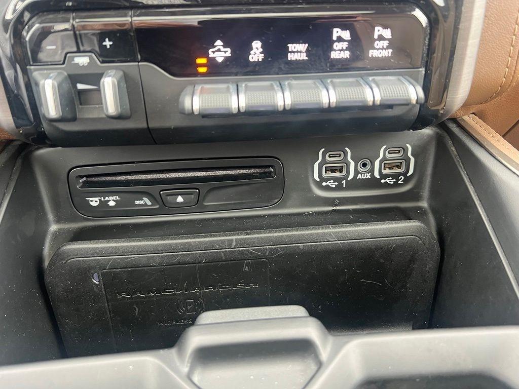 RAM 1500 Big Horn Crew Cab LWB 4WD 2019