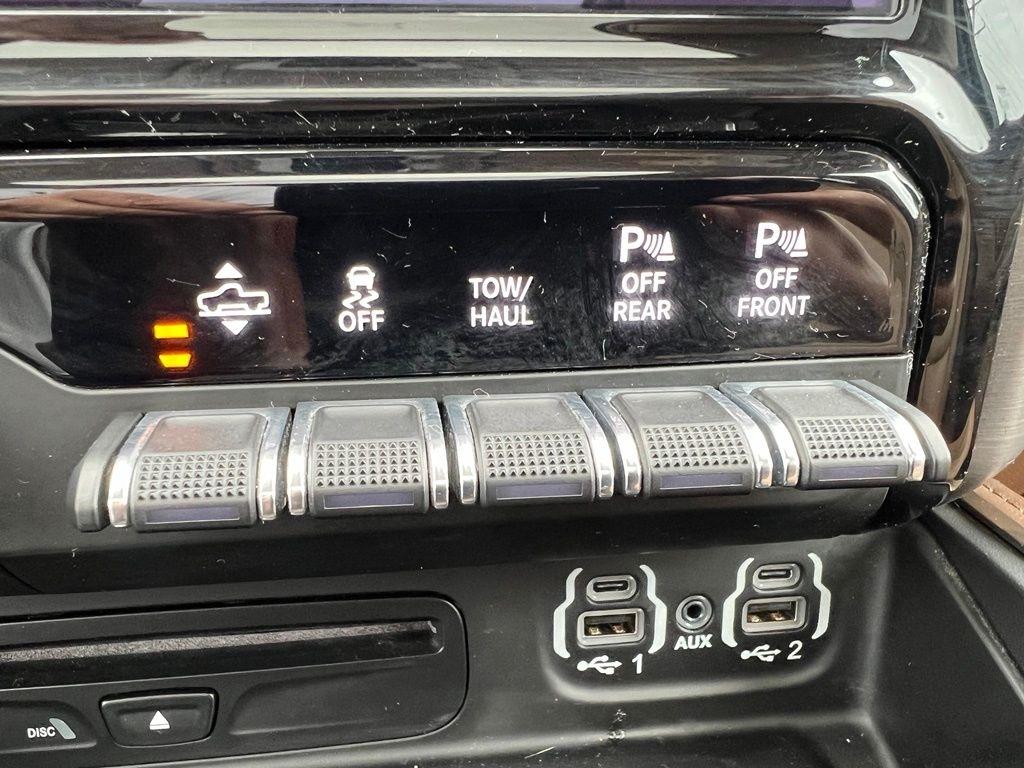 RAM 1500 Big Horn Crew Cab LWB 4WD 2019