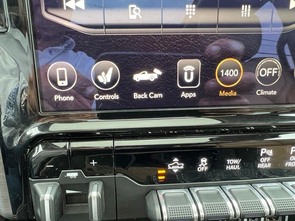 RAM 1500 Big Horn Crew Cab LWB 4WD 2019