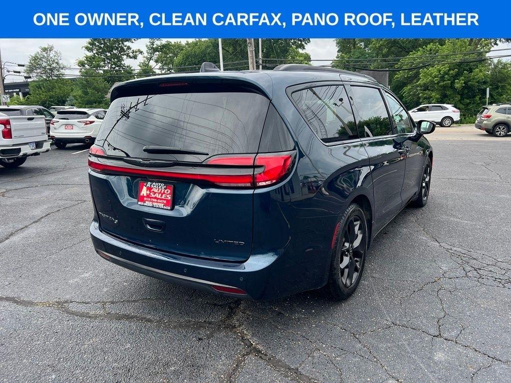 Chrysler Pacifica Limited 2025