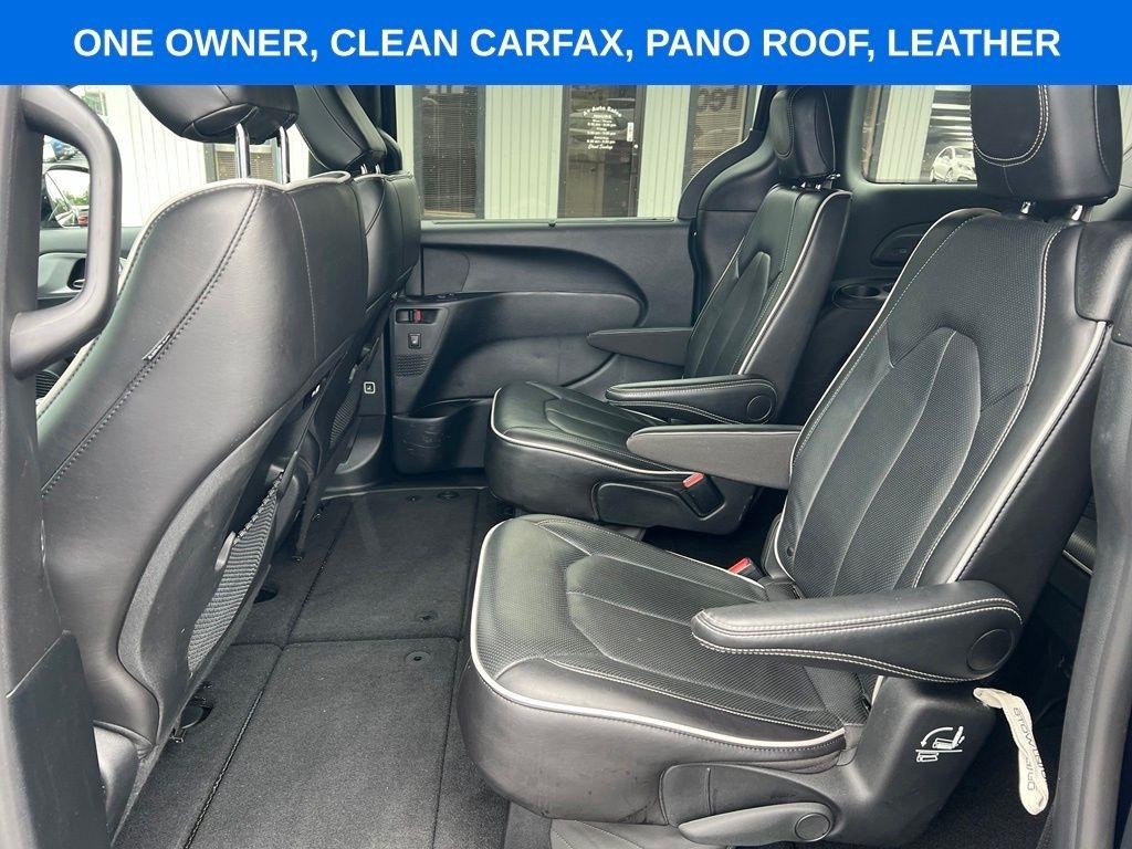 Chrysler Pacifica Limited 2025