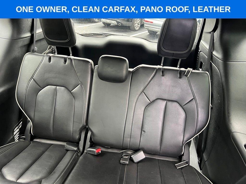 Chrysler Pacifica Limited 2025