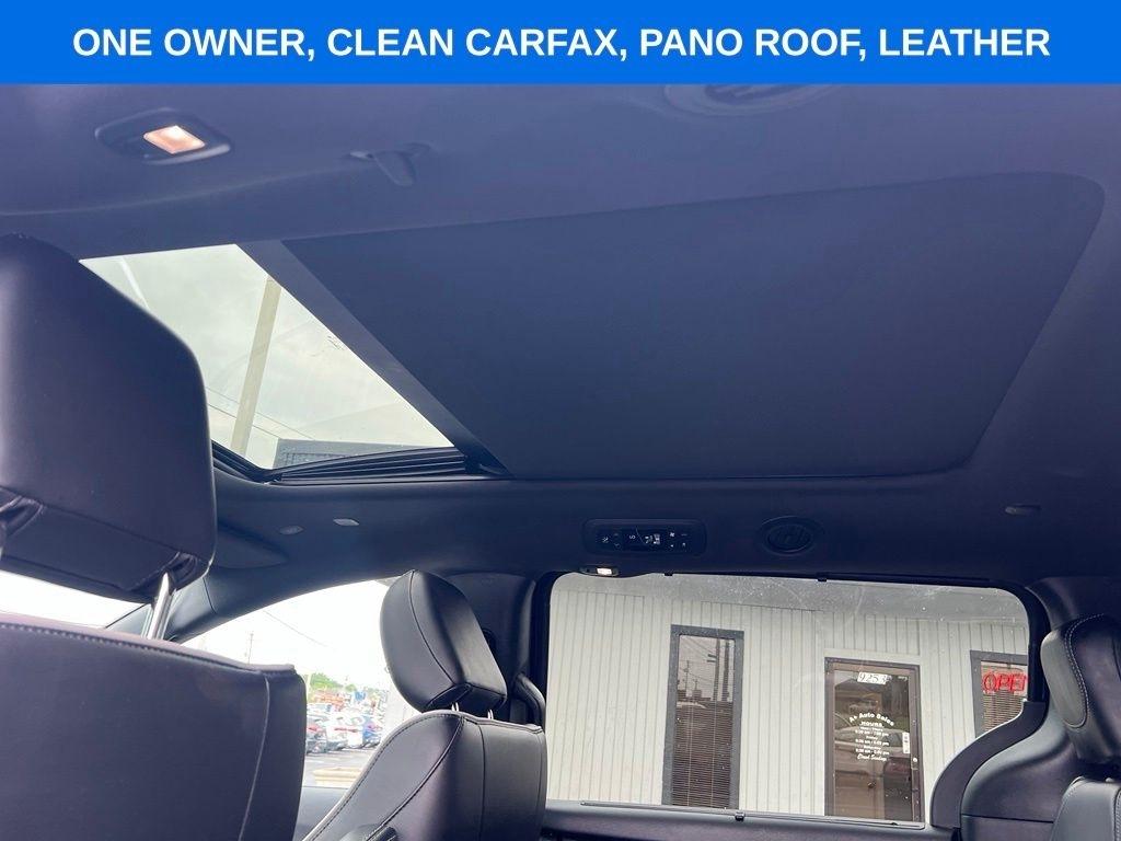 Chrysler Pacifica Limited 2025