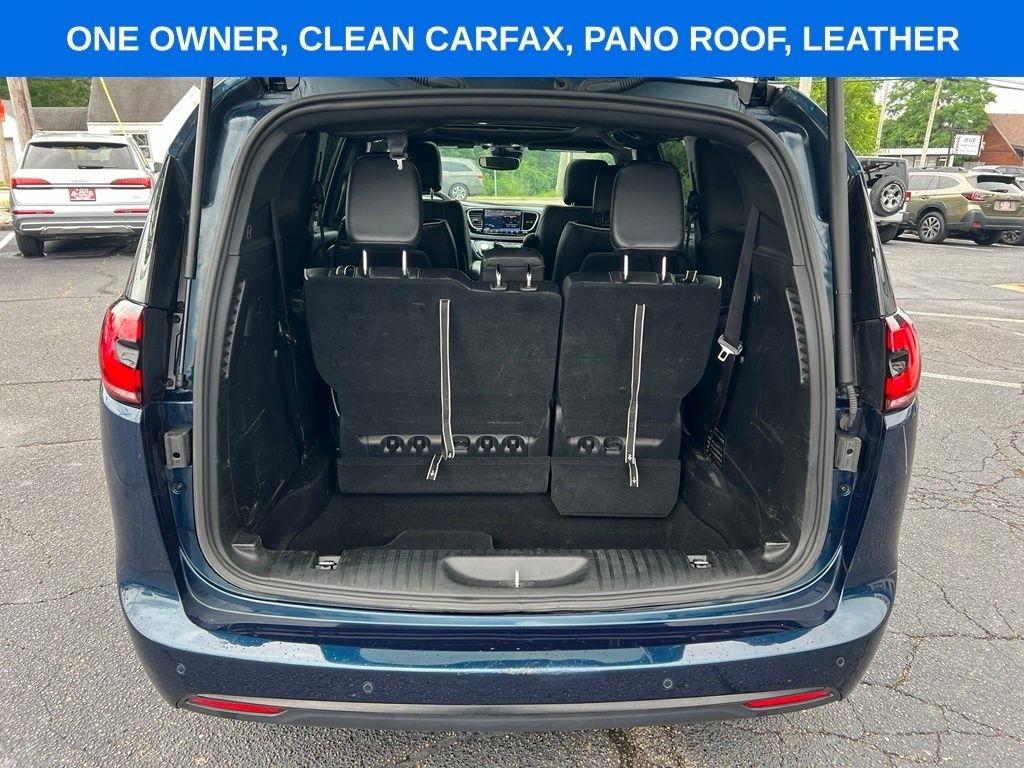 Chrysler Pacifica Limited 2025