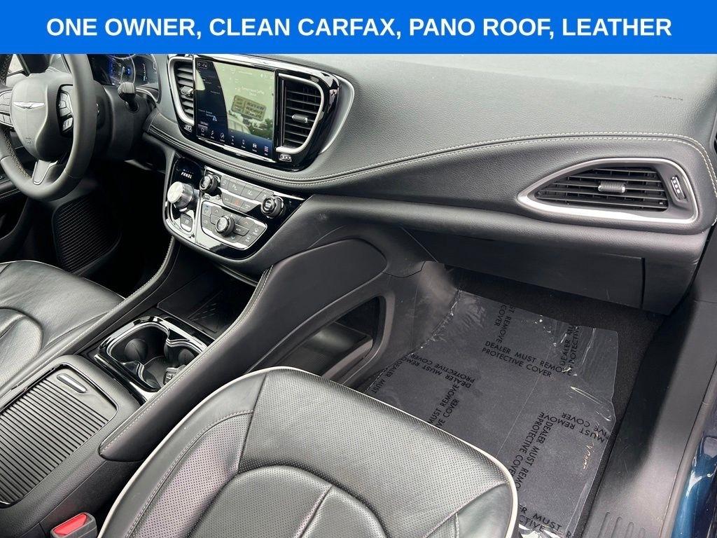 Chrysler Pacifica Limited 2025
