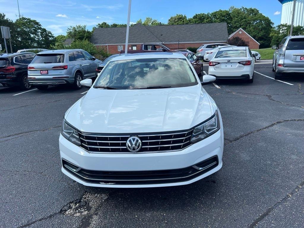 Volkswagen Passat SE 6A 2017
