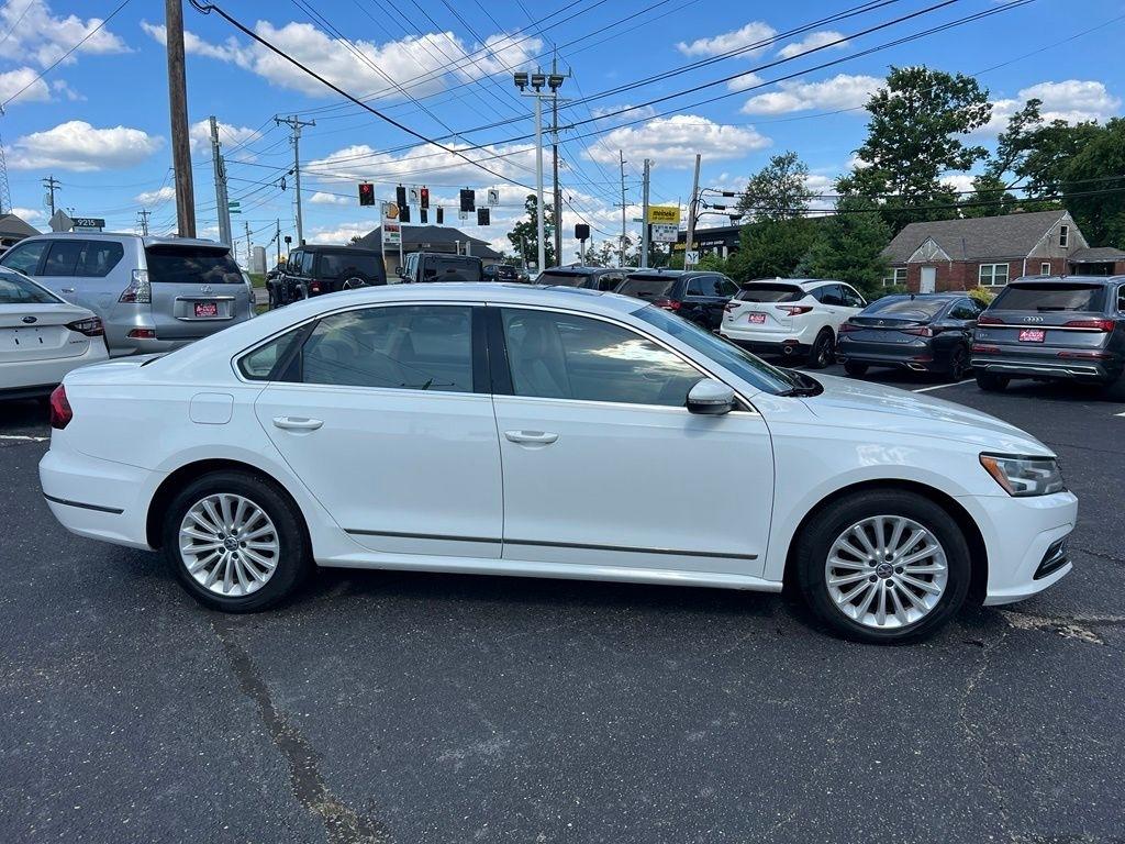 Volkswagen Passat SE 6A 2017