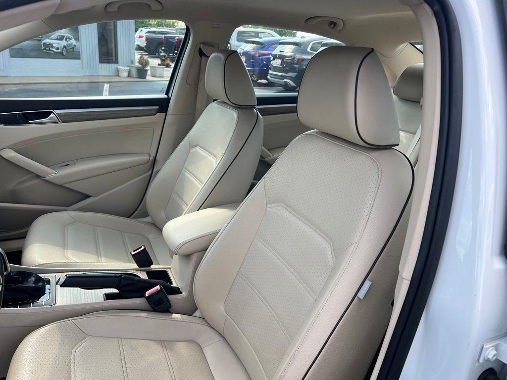 Volkswagen Passat SE 6A 2017