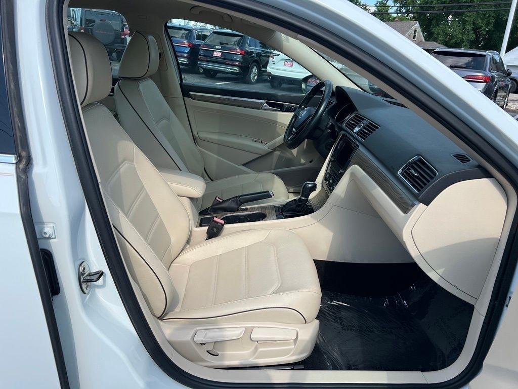 Volkswagen Passat SE 6A 2017