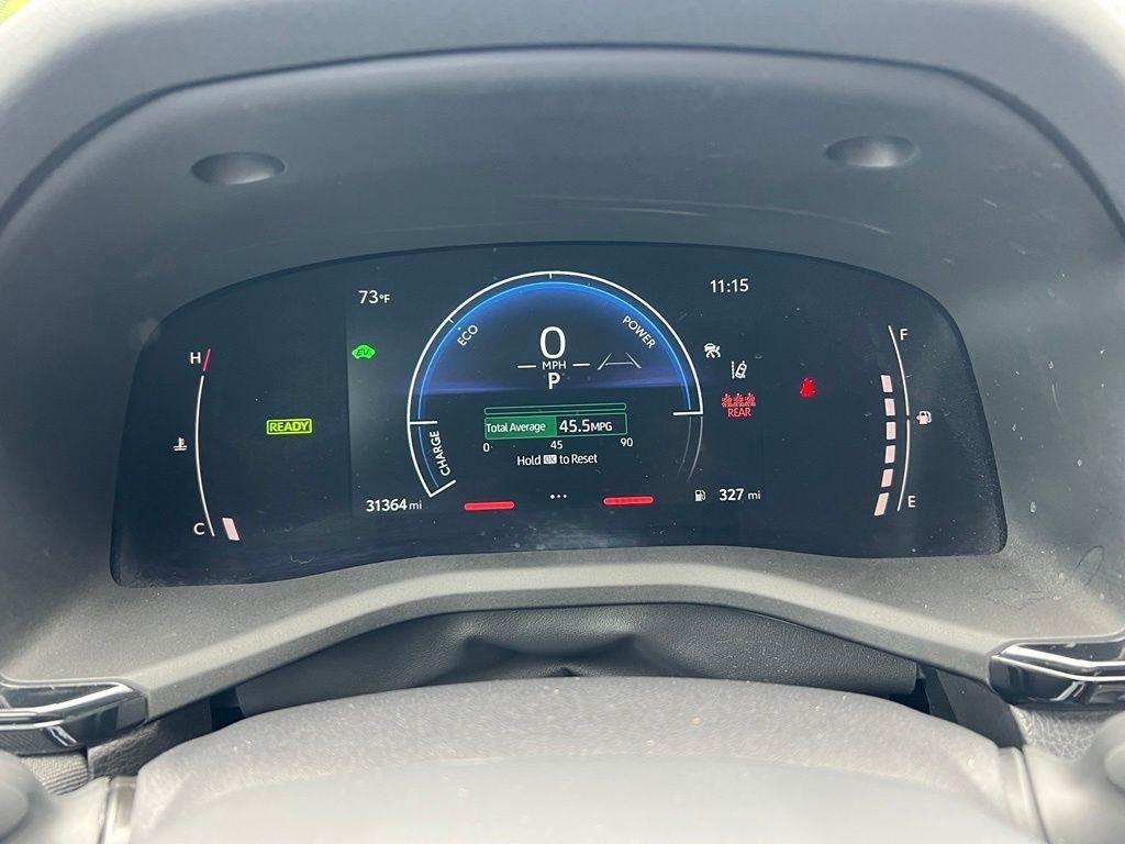 Toyota Camry Hybrid LE 2025
