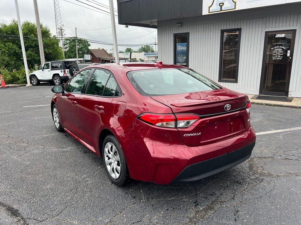 Toyota Corolla LE 2025