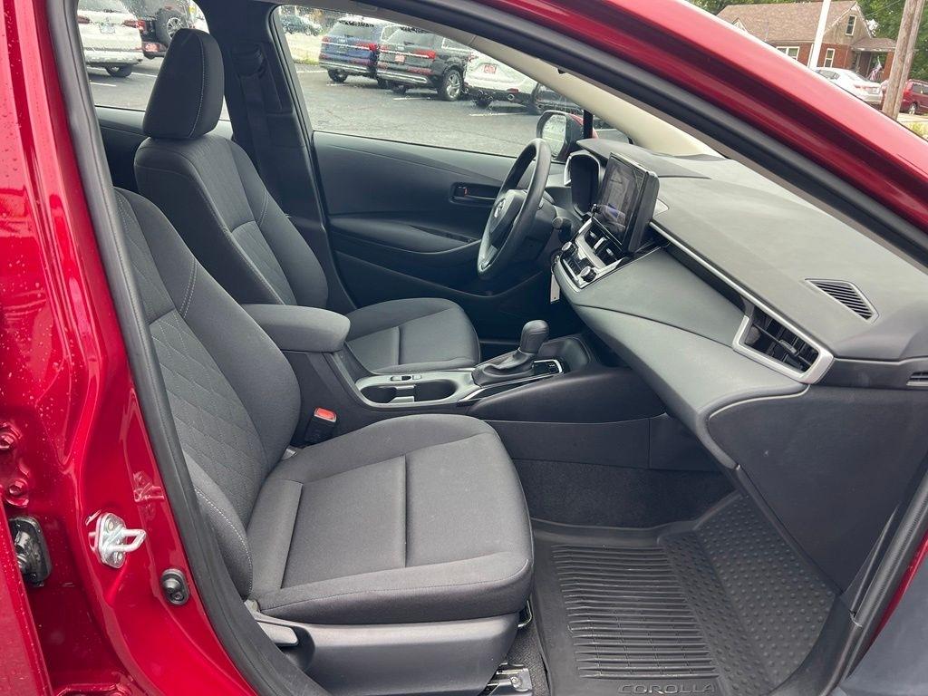 Toyota Corolla LE 2025