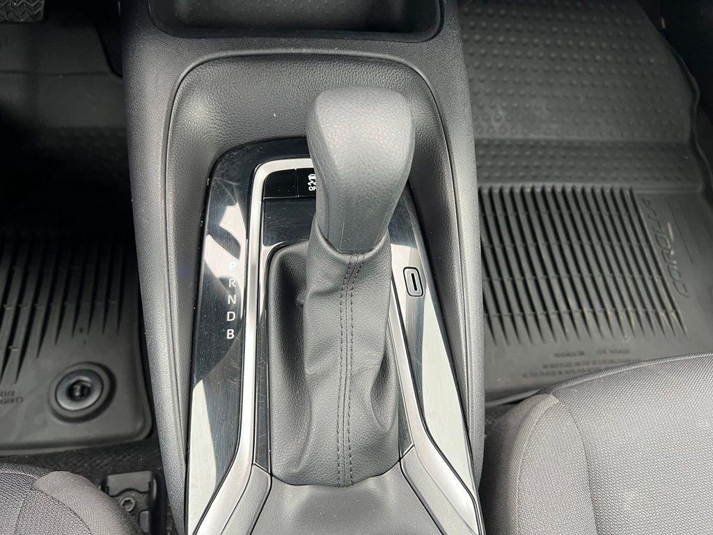Toyota Corolla LE 2025