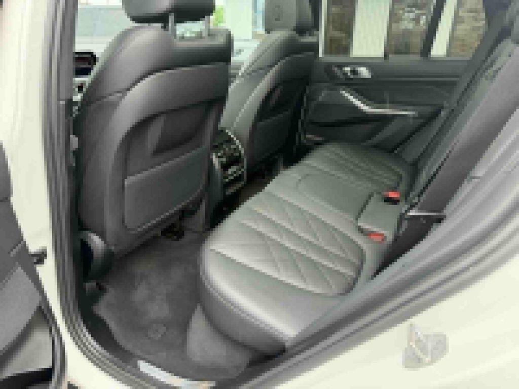 BMW X5 xDrive40i 2023