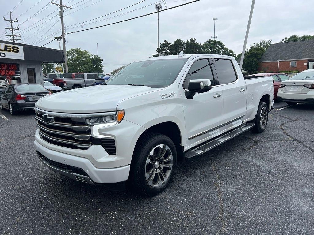 Chevrolet Silverado 1500 High Country Crew Cab 4WD 2022