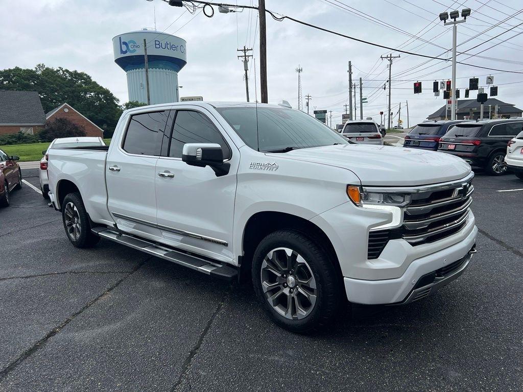 Chevrolet Silverado 1500 High Country Crew Cab 4WD 2022