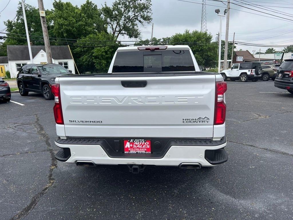 Chevrolet Silverado 1500 High Country Crew Cab 4WD 2022