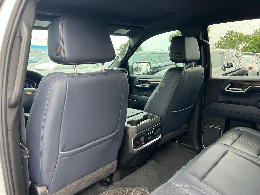 Chevrolet Silverado 1500 High Country Crew Cab 4WD 2022