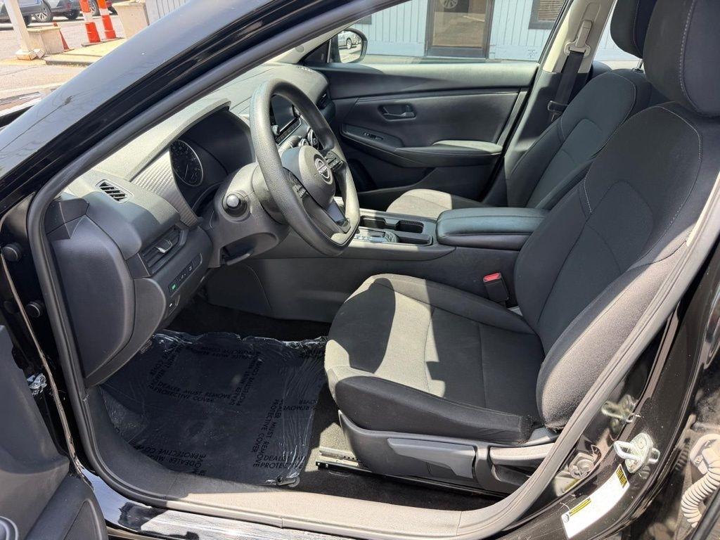 Nissan Sentra S 2024