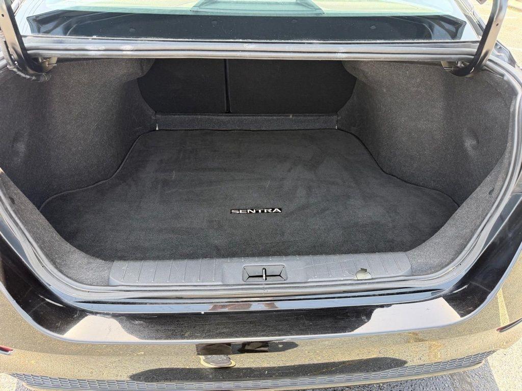 Nissan Sentra S 2024