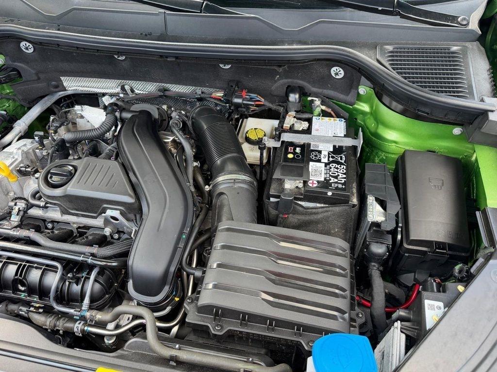 Volkswagen Taos SE 4Motion Black 2025