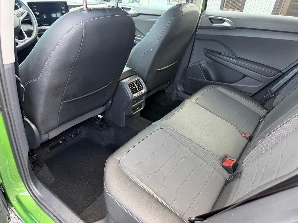 Volkswagen Taos SE 4Motion Black 2025