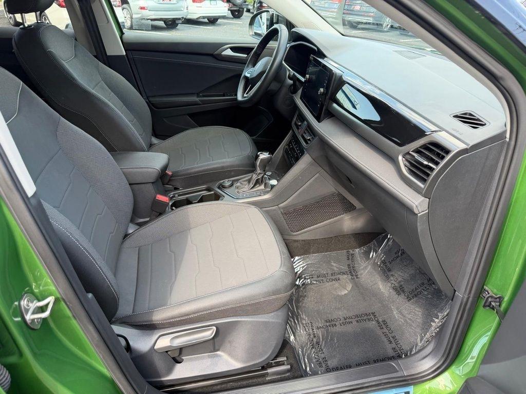 Volkswagen Taos SE 4Motion Black 2025